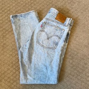 Levi Wedgie Straight Jean